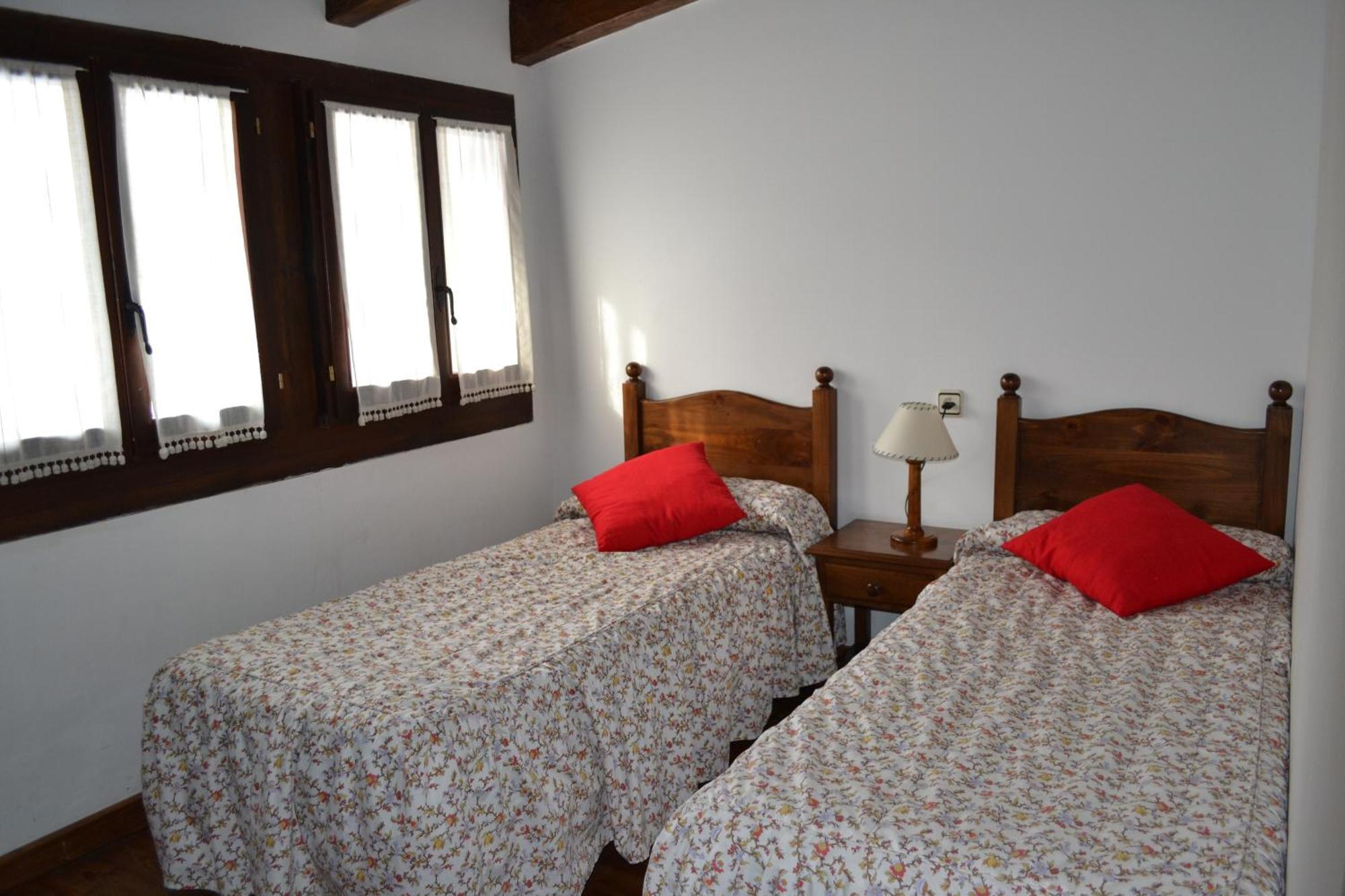 Apartamentos Linsoles 에리스테 외부 사진