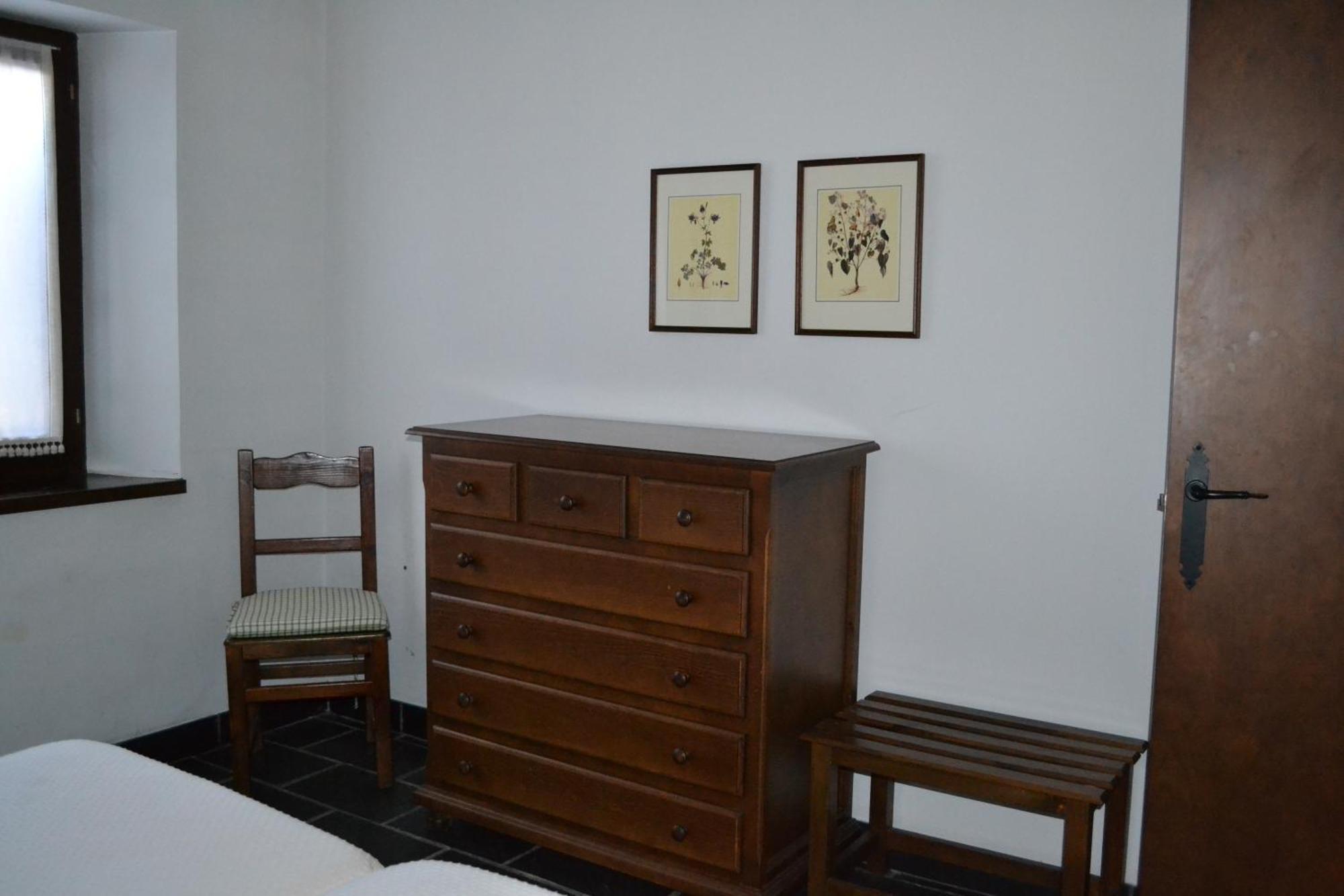 Apartamentos Linsoles 에리스테 외부 사진